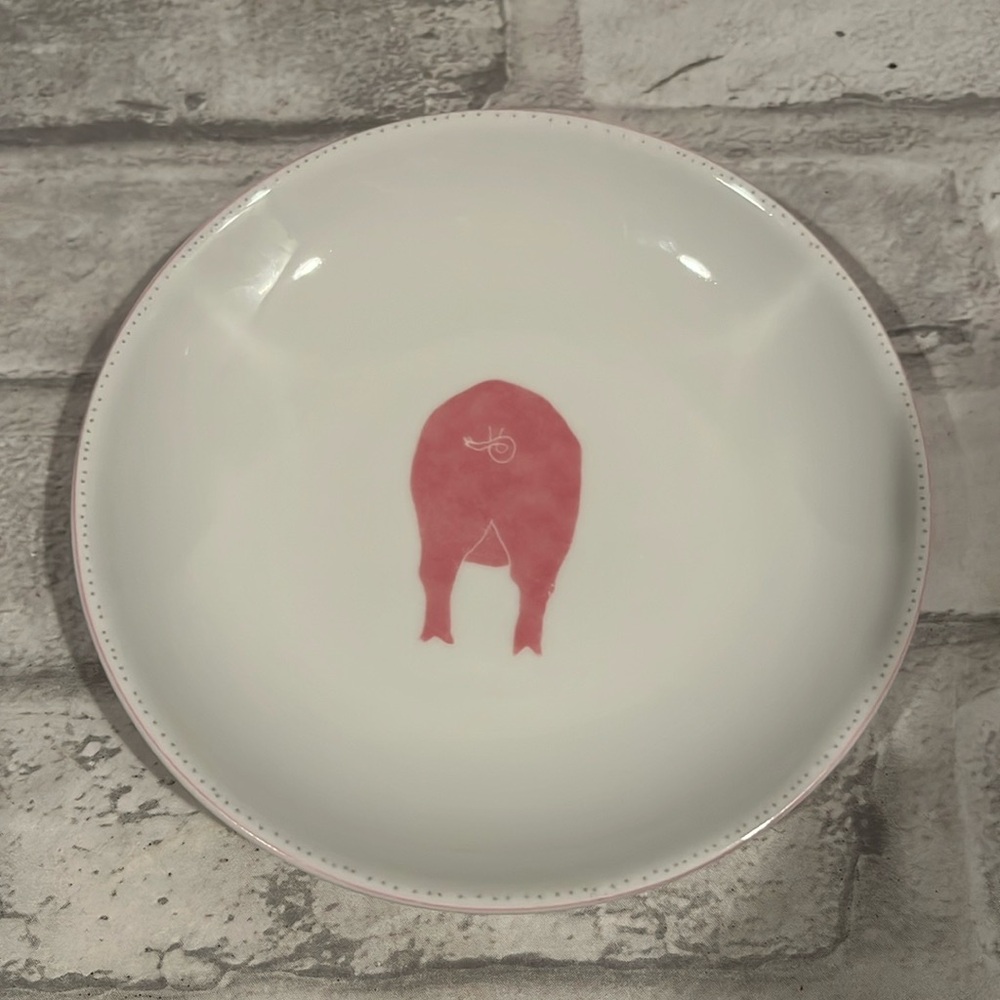 5 inch trinket dish Les Cochons pink pig butt Jill Butler white porcelain plate